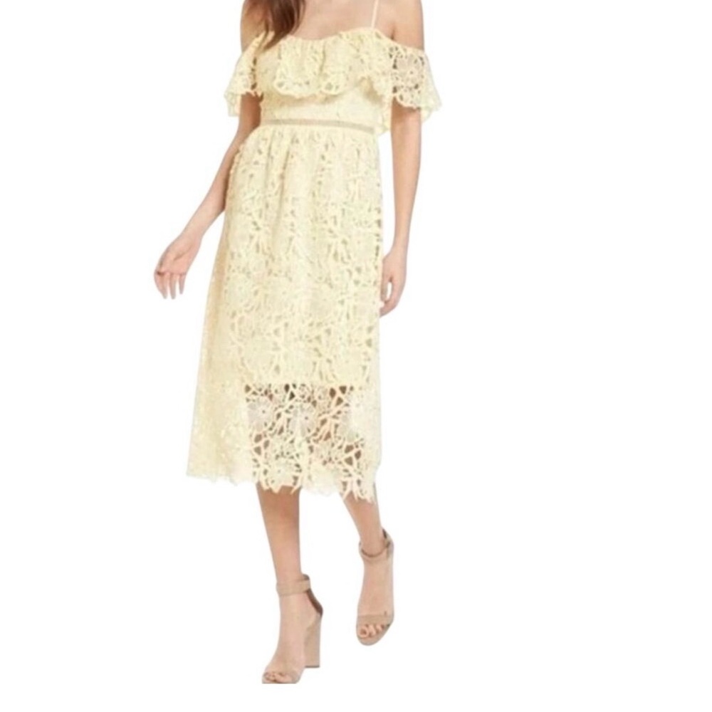 Astr Cream Lace Midi Dress